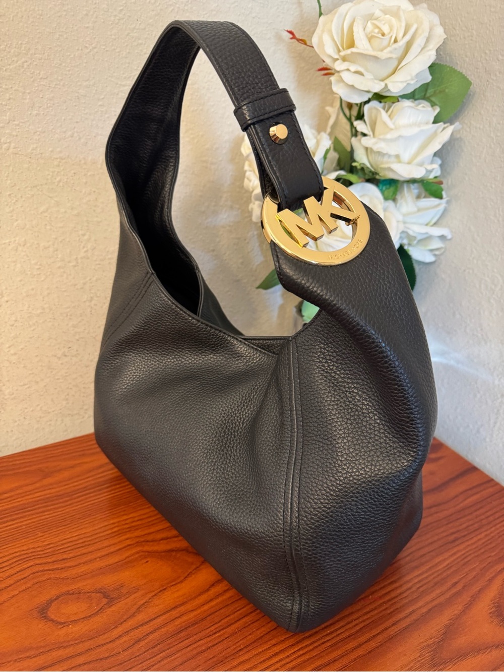 Michael Kors Black Pebbled Leather Hobo with Gold Hardware - Picture 4 of 8